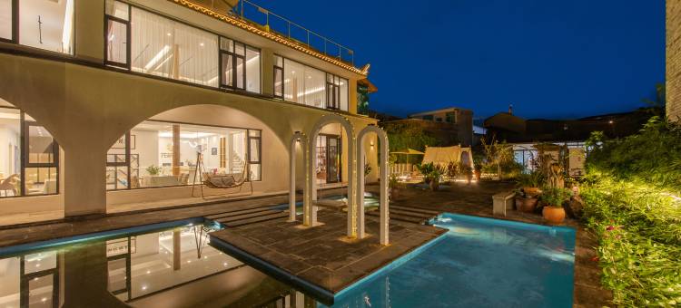 花筑·宿野温泉全景客栈(腾冲和顺古镇店)图片