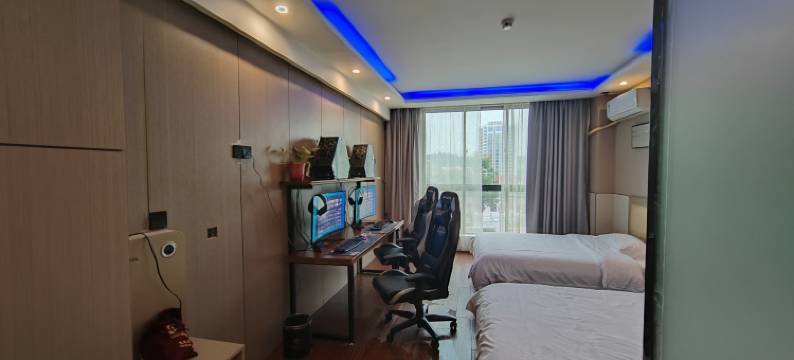 丽都CC酒店(安康火车站店)图片