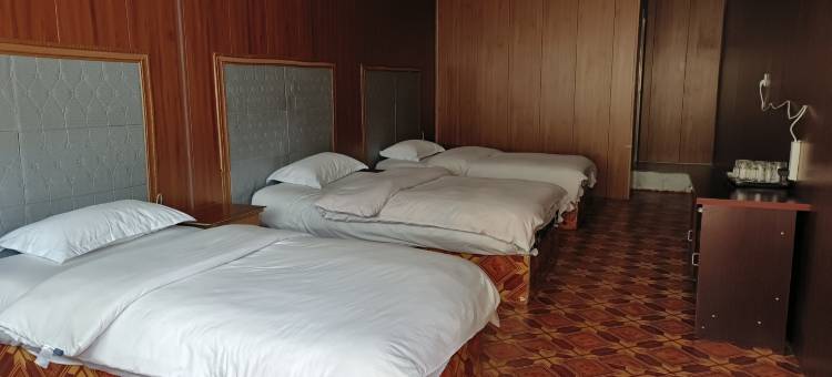 类乌齐鑫川宾馆图片