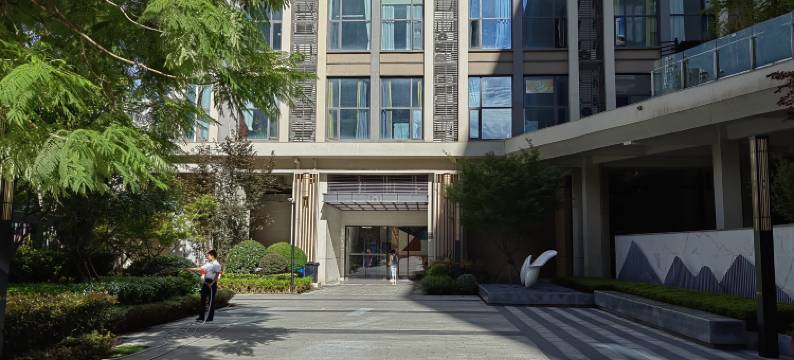 吉屋·自助公寓(幸福梅林地铁站店)图片