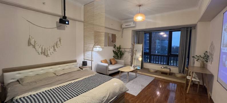 TT网红精品主题公寓(增城广场地铁站万达广场店)图片