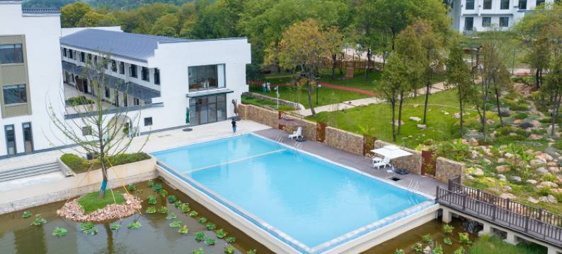 定远金山溪谷酒店图片