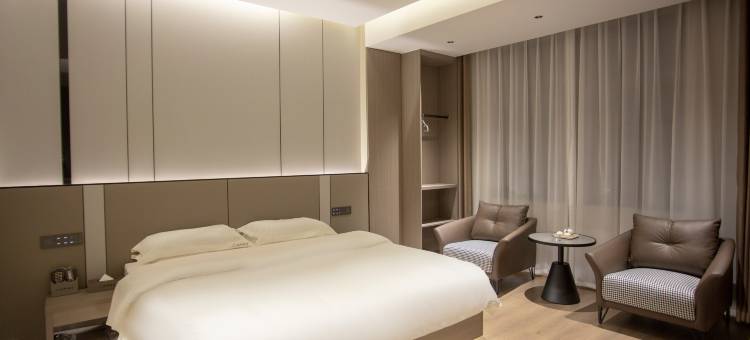 栖畔智能酒店图片