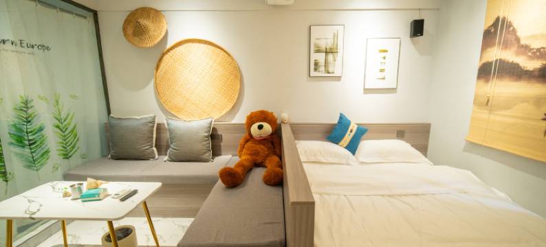 宸希影院客栈(洛阳火车站店)图片