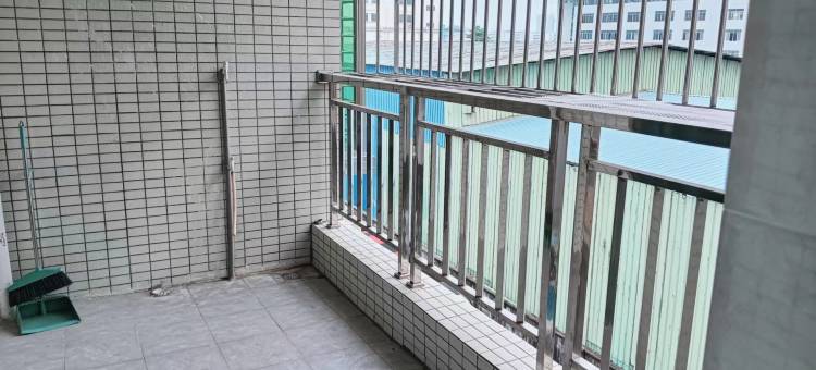 金莎公寓(大岭山镇店)图片