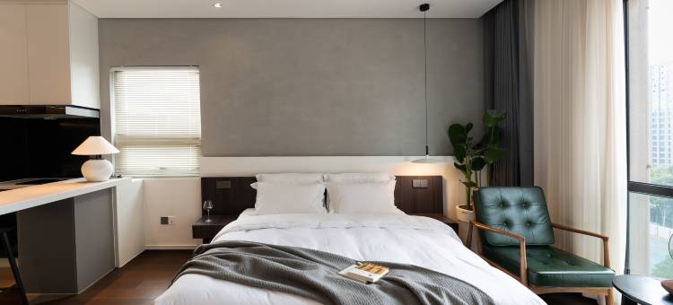 瑞恩民宿酒店(洛阳牡丹广场地铁站万达广场店)图片