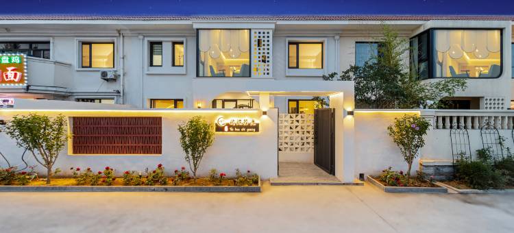 屿逅拾光·Seaside轻奢美宿(蔚蓝海岸店)图片