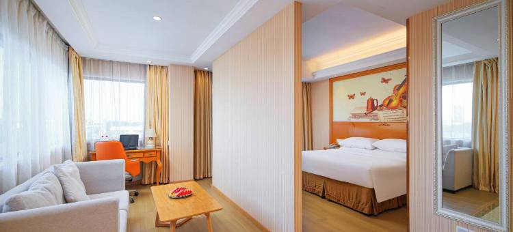 维也纳酒店(苏州工业园区时尚舞台奥特莱斯店)图片