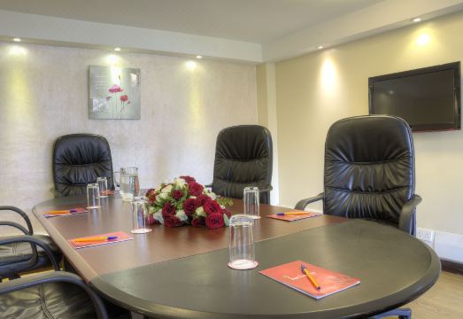 Heri Heights Hotel Apartments, SureStay Collection by BW Hotel Overview