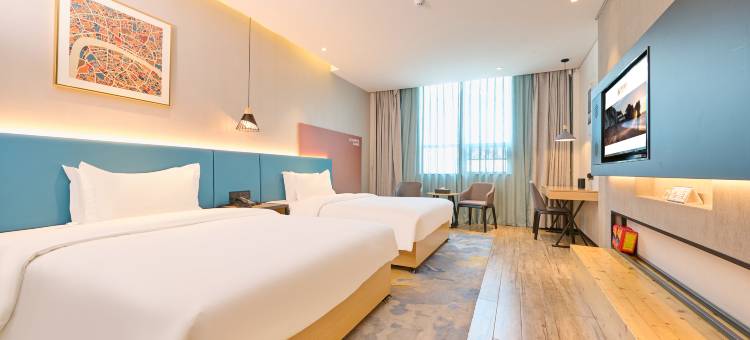 潮漫酒店(肇庆站波海公园店)图片