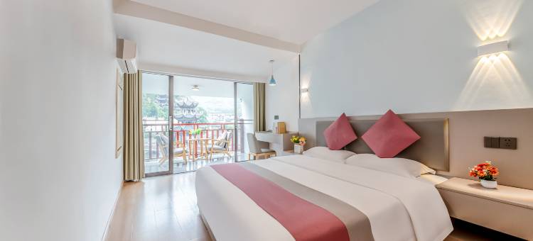 追梦水榭·Riverside lnn观景客栈(镇远古城店)图片