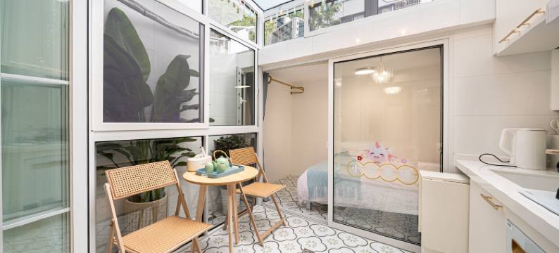 Andy家居家民宿(武康大楼店)图片