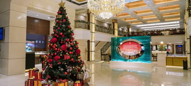 哈尔滨中央大街马迭尔宾馆图片