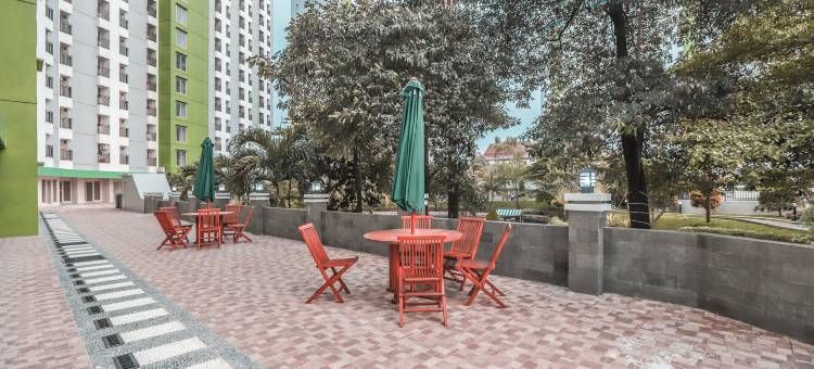 Hotel O Asia Rooms @ Green Lake View Ciputat图片