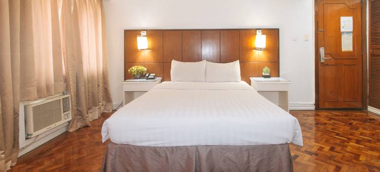 Comfy Inn Manila Kalaw by RedDoorz图片