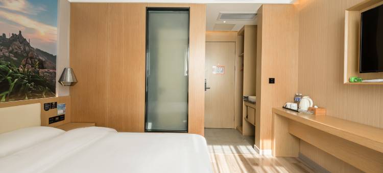 如家睿柏·云酒店(青岛奥帆中心闽江路店)图片