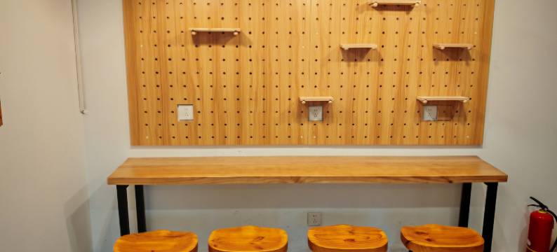 三只猫青年旅舍(芜湖汇金广场店)图片