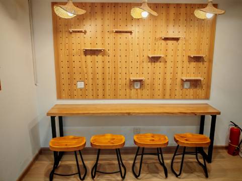 三只猫青年旅舍(芜湖汇金广场店)