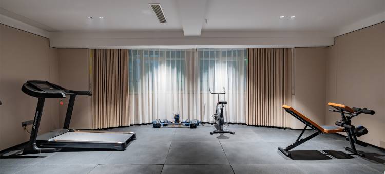 良港轻居酒店(广安思源广场吾悦广场店)图片