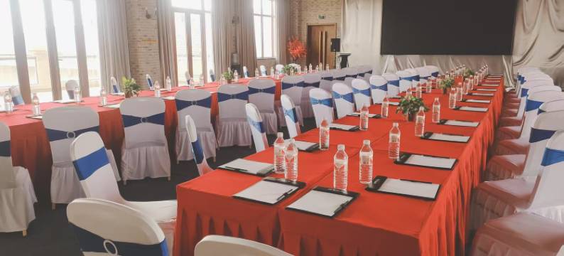 怀来湖畔拾闲温泉度假酒店图片