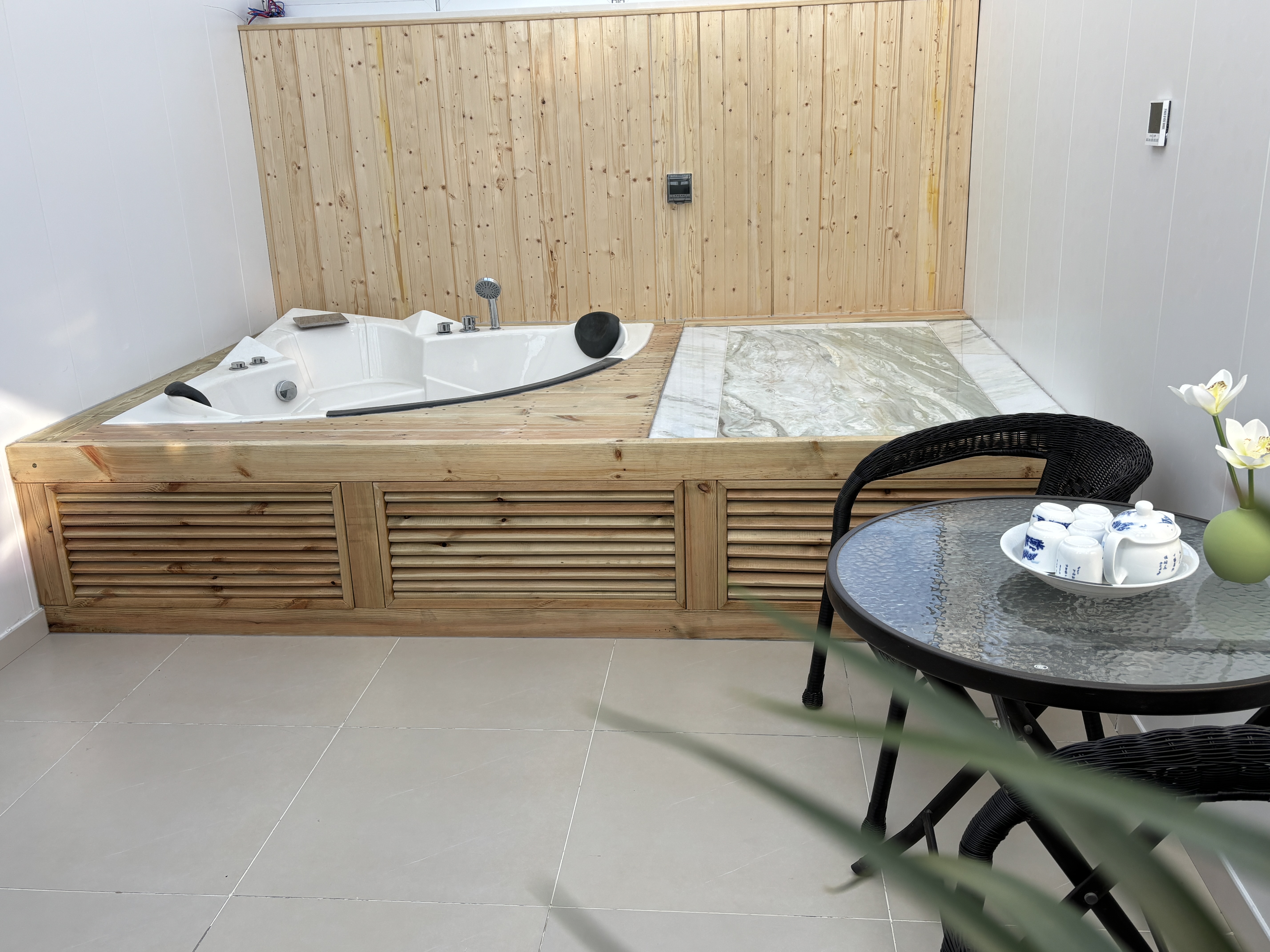 Tangyi Lodge Hot Spring HotelOver view