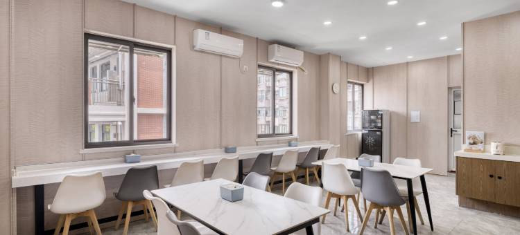 汉庭酒店(上海青浦吾悦广场店)图片