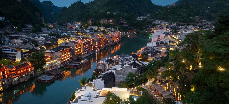 镇远江山集·江上春山观景民宿图片