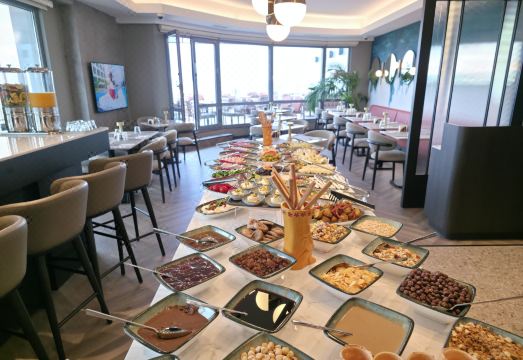 Citadines Maslak Istanbul Hotel Overview