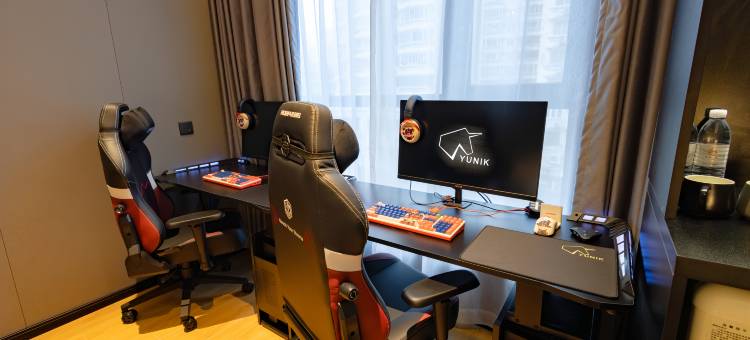 YUNIK电竞酒店(上海九院斜土东路店)图片