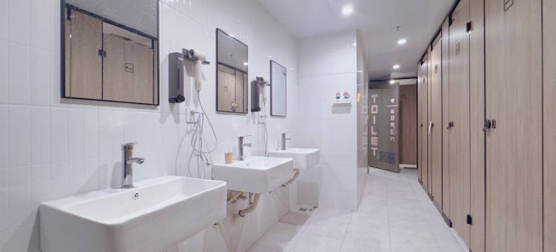 泊钰青年旅社(苏州山塘街石路地铁站店)图片