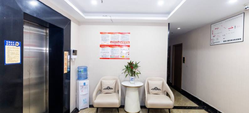 宜诺公寓(中山三院岗顶地铁站店)图片