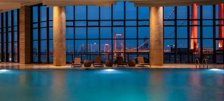 武汉世茂希尔顿酒店图片