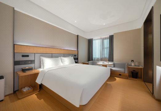 JI Hotel (Xiamen Airport) Hotel Overview