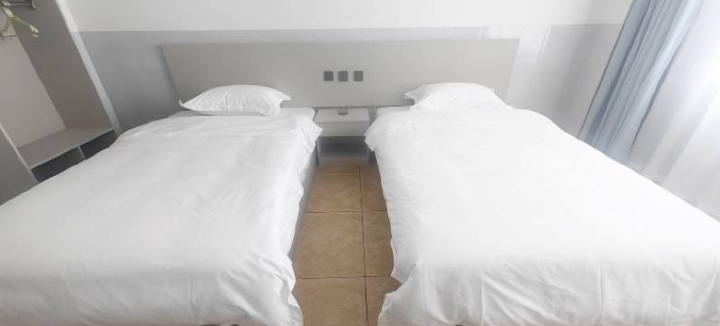 弥勒夕阳红度假民宿图片