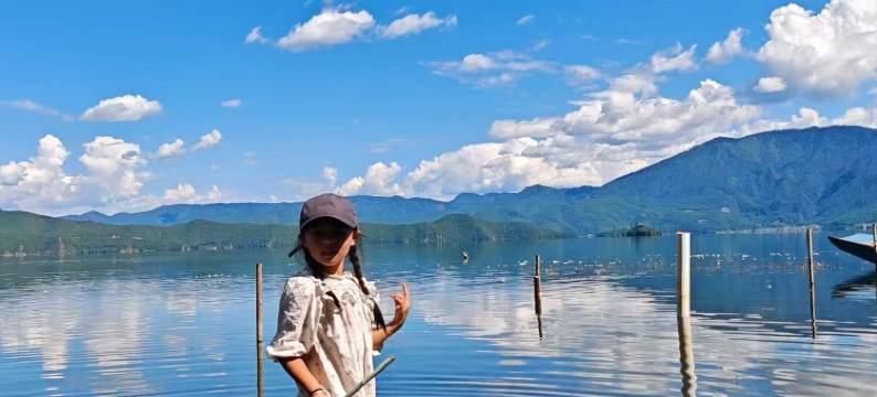 泸沽湖湖畔之梦·半山湖景美宿图片