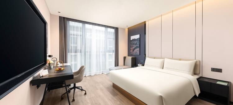 安阳万达广场光明路亚朵酒店图片