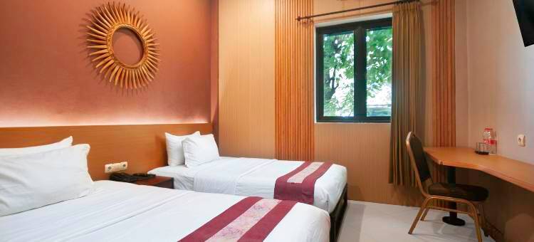 巴苏鲁特兰斯特酒店(Hotel Transit Pasuruan)图片