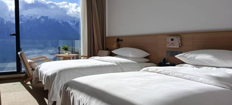 一棵树·雪山景观民宿(德钦飞来寺店)图片