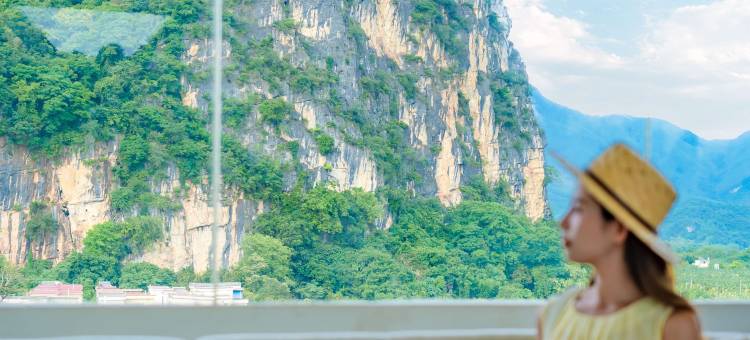 云栖陌野度假美宿(英西峰林店)图片