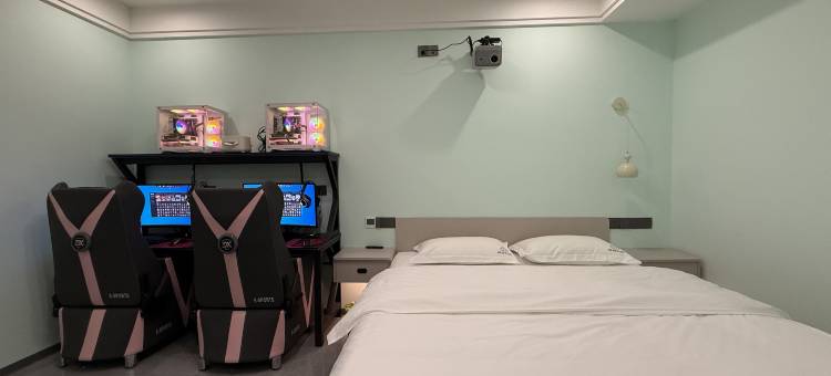 极蜂电竞民宿(宜宾学院店)图片