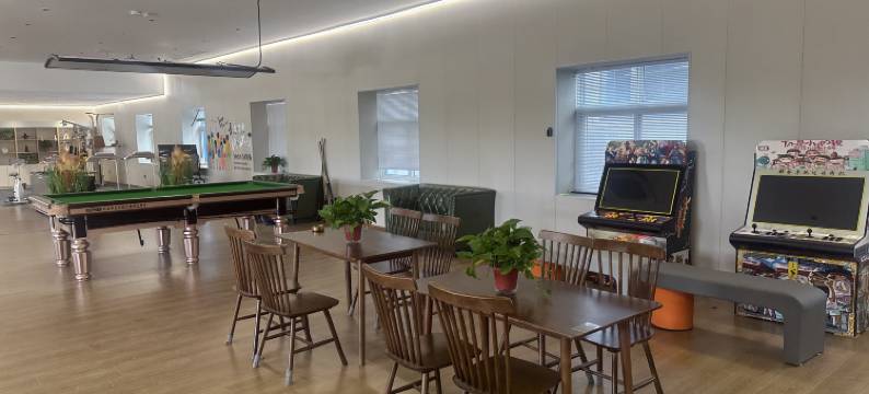 素履以往青年旅舍(开封鼓楼广场西司夜市店)图片