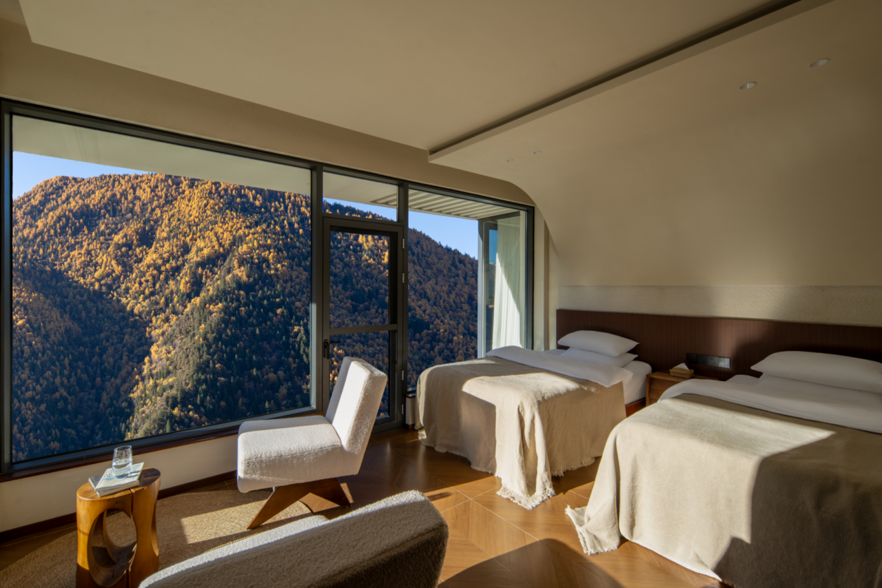 向春山·倦归丨半山隐墅(四姑娘山双桥沟景区店)图片