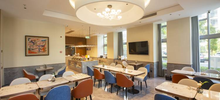 兰欧酒店(湖州高铁站店)图片