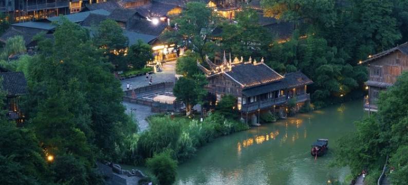 Smile·常青藤大酒店(遵义国贸春天百货购物中心店)图片