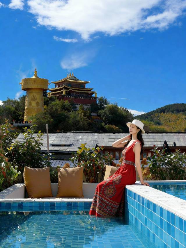 香缇娅·左岸法式设计师民宿(独克宗古城大佛寺转经筒店)图片