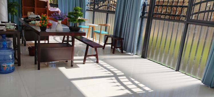 云上时光民宿(昆明长水机场店)图片