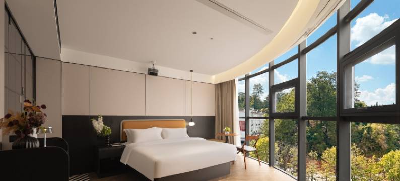 婺源渼呈酒店(婺源站弦高古城文旅街区店)图片