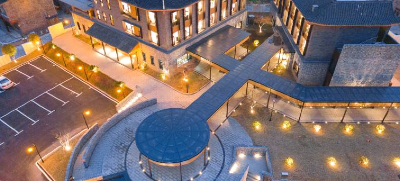 松桃松庐民宿(苗人古城店)图片