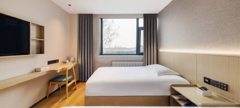 前门观旗宾馆(北京前门地铁站店)图片