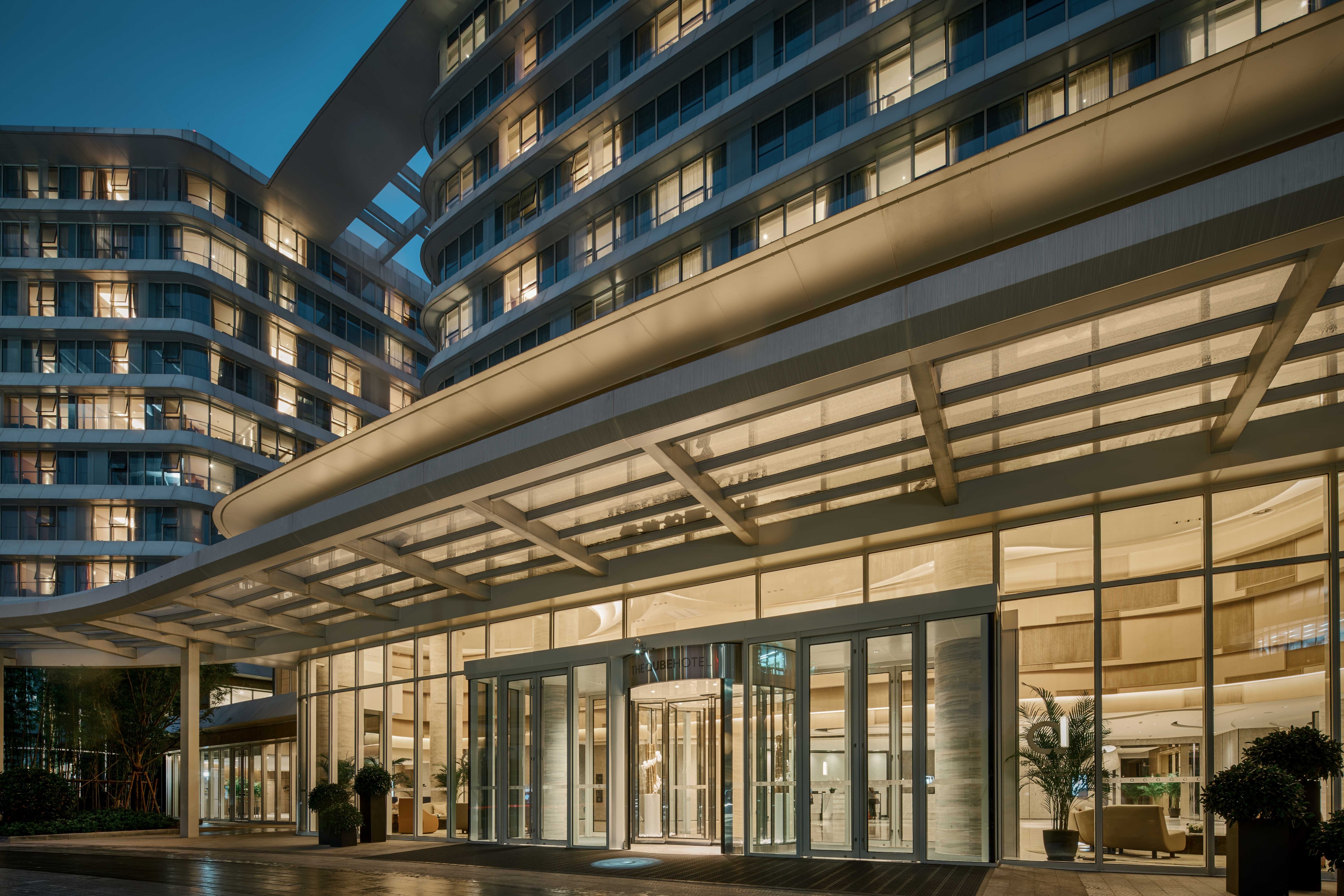 The QUBE Hotel Shanghai Hongqiao Over view